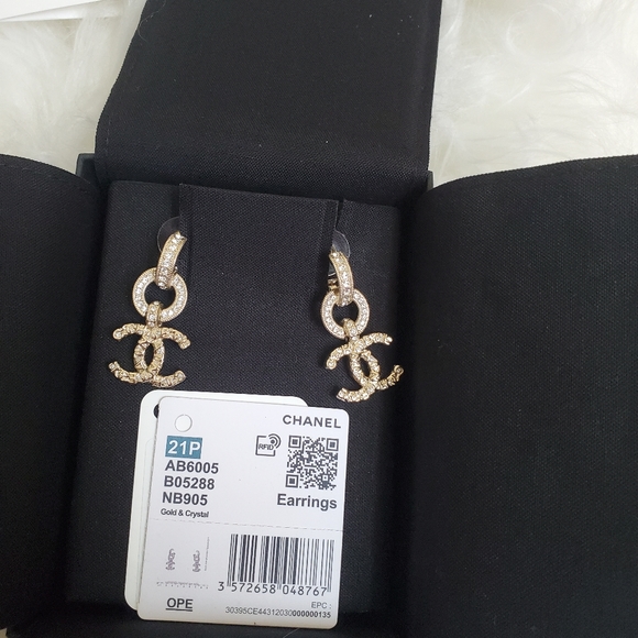 Chanel  golden/crystal 2021 costume earrings - Picture 15 of 15